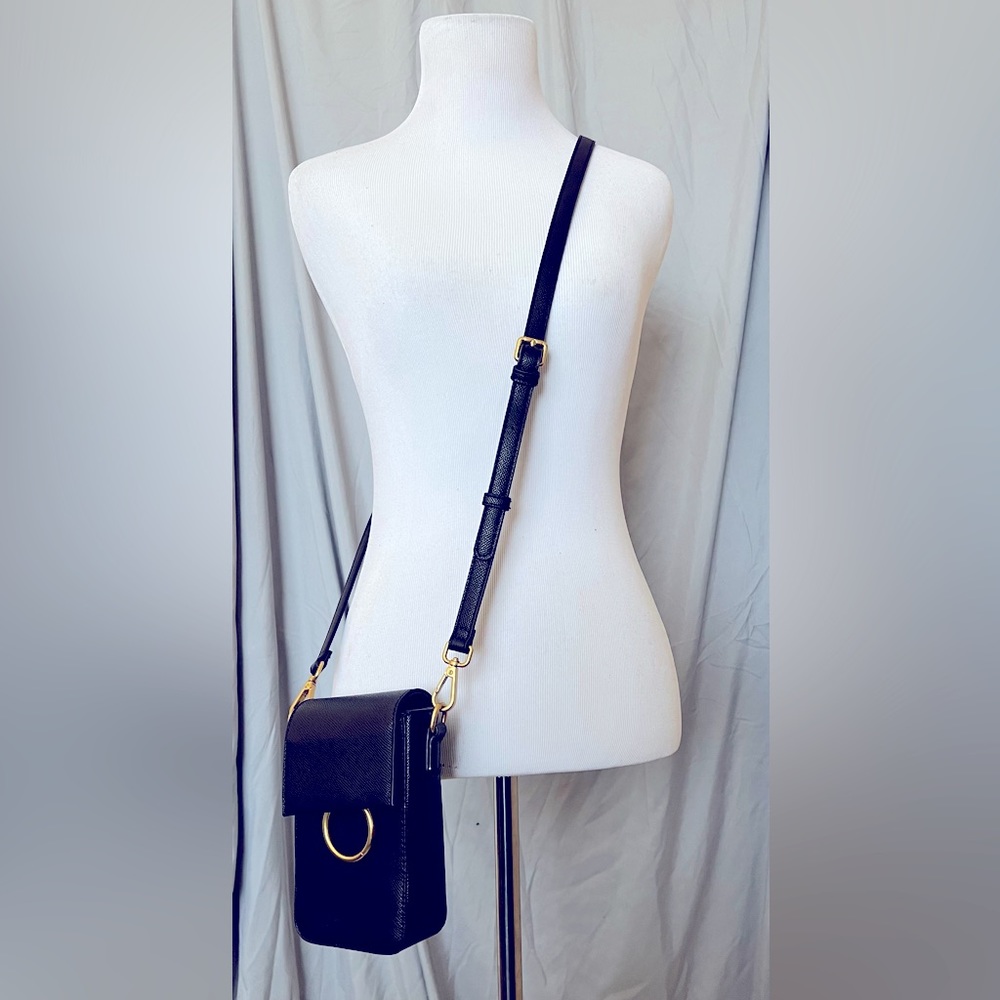 Fashion Nova black crossbody purse